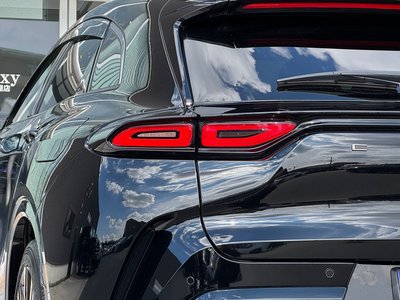 2025 Toyota CROWN SPORT thumbnail 41