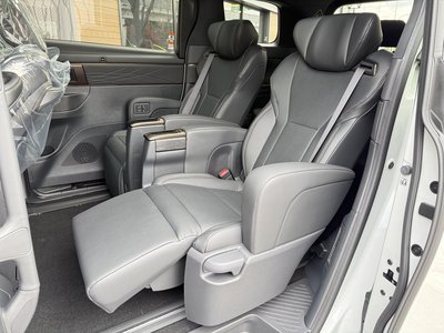 2026 Toyota ALPHARD 照片 50