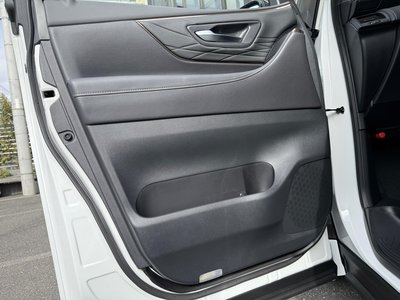 2026 Toyota ALPHARD 照片 42
