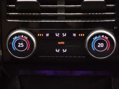 2023 LAND Rover RANGE ROVER SPORT thumbnail 31