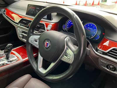 2018 BMW Alpina B7 照片 19