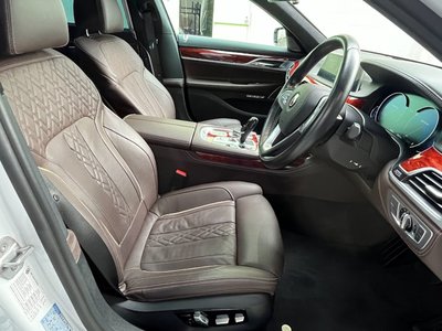 2018 BMW Alpina B7 照片 20