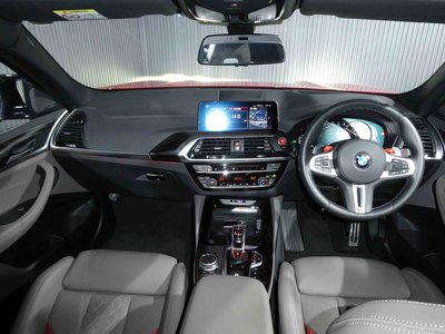 صورة 12 لـ 2019 BMW X4 M