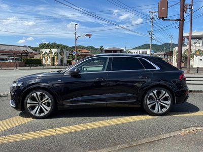 2019 AUDI Q8 — фото 4