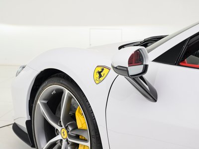صورة 15 لـ 2024 Ferrari 296 GTS
