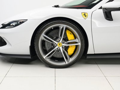صورة 16 لـ 2024 Ferrari 296 GTS