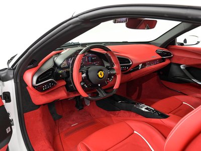 صورة 4 لـ 2024 Ferrari 296 GTS