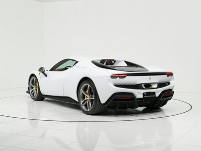 صورة 10 لـ 2024 Ferrari 296 GTS