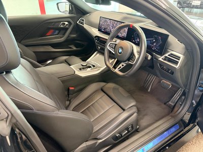 2025 BMW 2 SERIES COUPE thumbnail 33