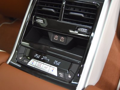 صورة 18 لـ 2024 BMW Alpina B8 GRAN COUPE
