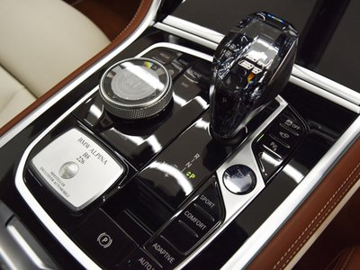 صورة 15 لـ 2024 BMW Alpina B8 GRAN COUPE