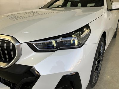 2025 BMW 5 SERIES TOURING 照片 15