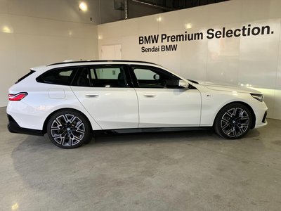 2025 BMW 5 SERIES TOURING 照片 8