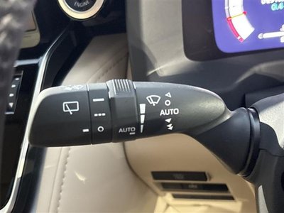 2025 Toyota LAND CRUISER 300 photo 15