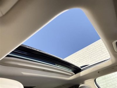 2025 Toyota LAND CRUISER 300 thumbnail 19