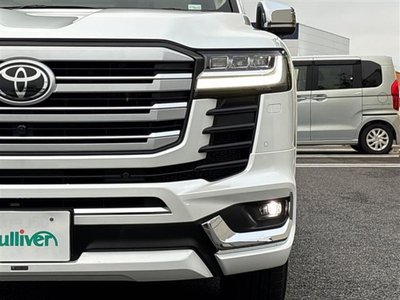 2025 Toyota LAND CRUISER 300 thumbnail 40
