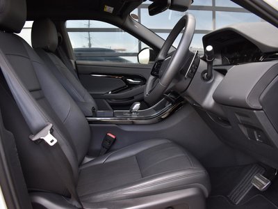 صورة 14 لـ 2024 LAND Rover RANGE ROVER EVOQUE