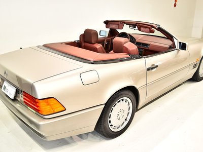 صورة 15 لـ 1991 Mercedes-BENZ SL