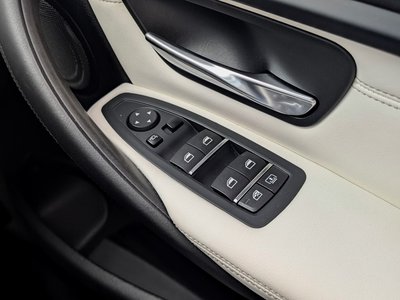 2015 BMW M3 SEDAN thumbnail 50