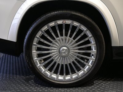 2025 Mercedes-BENZ GLS MAYBACH thumbnail 13