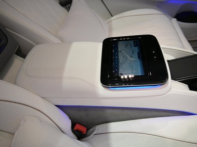 2025 Mercedes-BENZ GLS MAYBACH thumbnail 62