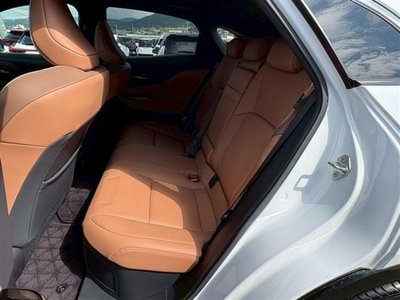 2024 Toyota CROWN SPORT — фото 16