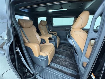 2023 Toyota VELLFIRE photo 16