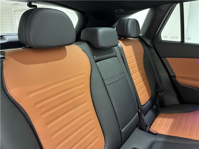 صورة مصغرة 18 لـ 2024 Mercedes-BENZ GLC
