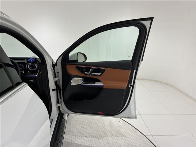 صورة مصغرة 6 لـ 2024 Mercedes-BENZ GLC