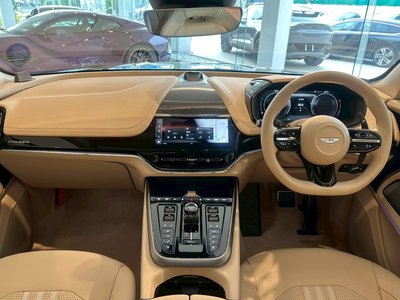 صورة مصغرة 16 لـ 2026 Aston Martin DBX