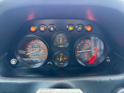 صورة 17 لـ 1989 Ferrari 328 GTS