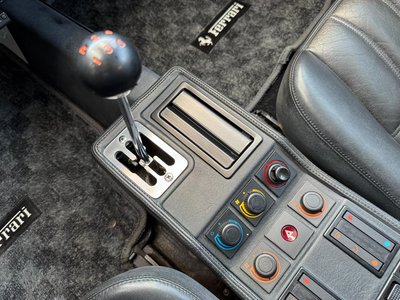 صورة 26 لـ 1989 Ferrari 328 GTS