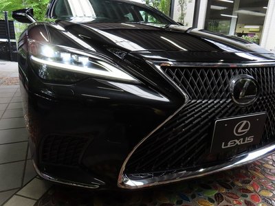 صورة مصغرة 9 لـ 2025 Lexus LS