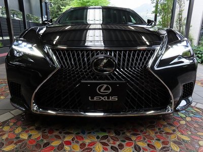 صورة مصغرة 8 لـ 2025 Lexus LS