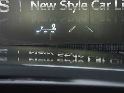 صورة مصغرة 64 لـ 2025 Lexus LS
