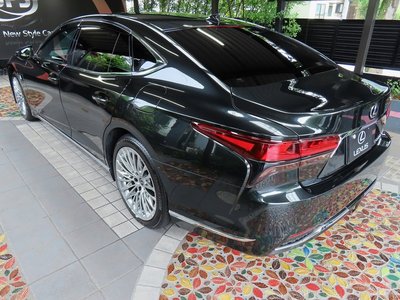 صورة مصغرة 30 لـ 2025 Lexus LS