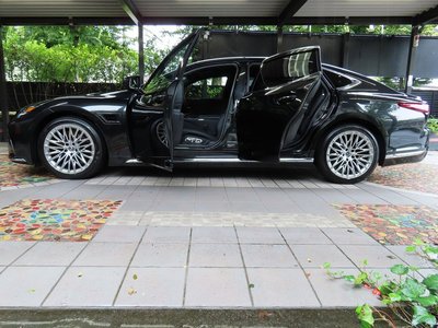 صورة مصغرة 46 لـ 2025 Lexus LS