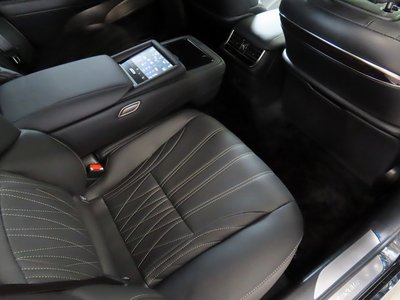 صورة مصغرة 83 لـ 2025 Lexus LS