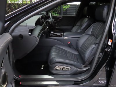 صورة مصغرة 48 لـ 2025 Lexus LS