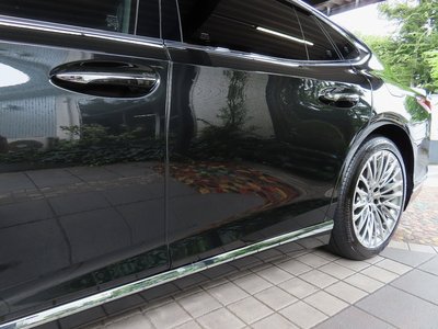 صورة مصغرة 33 لـ 2025 Lexus LS