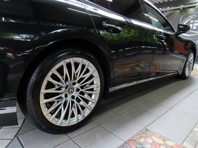 صورة مصغرة 41 لـ 2025 Lexus LS