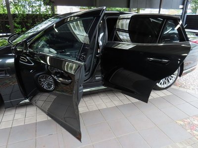 صورة مصغرة 47 لـ 2025 Lexus LS