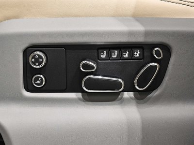 2026 Bentley BENTAYGA 照片 13
