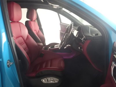 2022 Porsche MACAN 照片 17