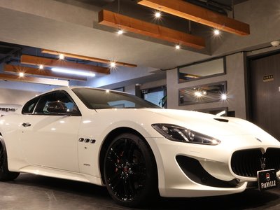 صورة 3 لـ 2017 Maserati GRANTURISMO