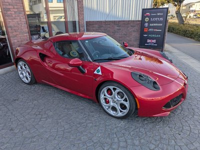 2015 ALFA Romeo 4C — фото 8