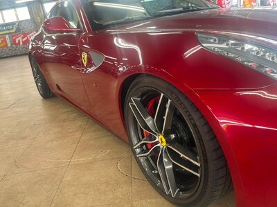 2016 Ferrari FF 照片 10