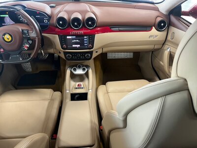 صورة مصغرة 52 لـ 2016 Ferrari FF