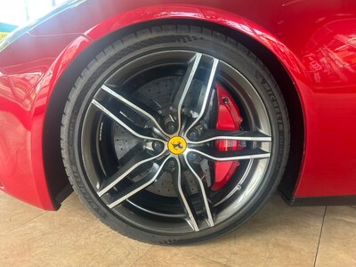 صورة مصغرة 64 لـ 2016 Ferrari FF