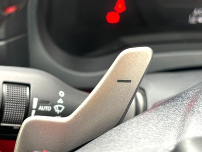 2021 Lexus IS thumbnail 50